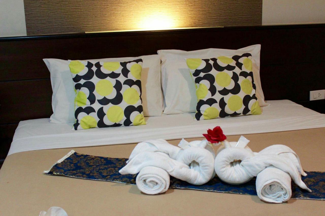 Appartement Phuthara Mansion à Phuket Extérieur photo