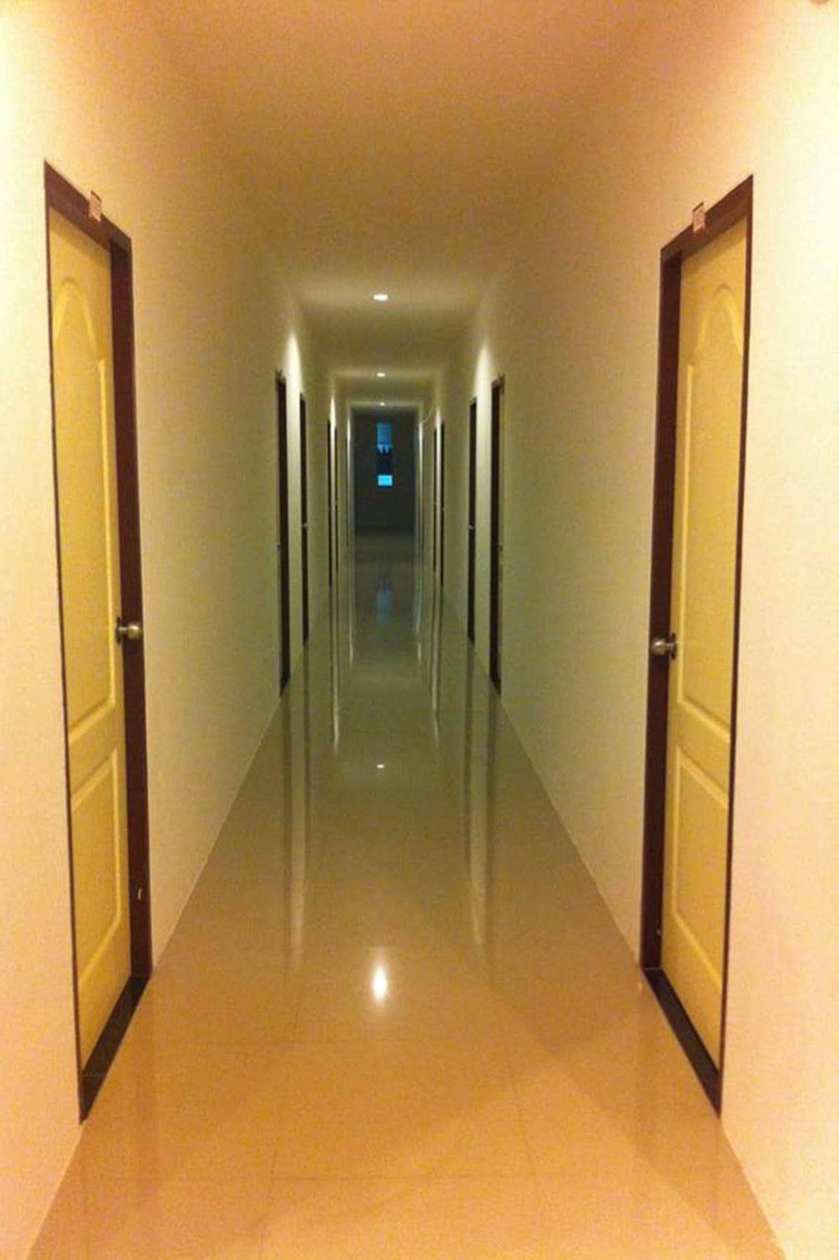 Appartement Phuthara Mansion à Phuket Extérieur photo